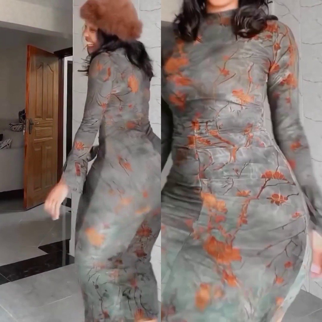 Why This Grey Floral Dress Is Your New Wardrobe Favorite