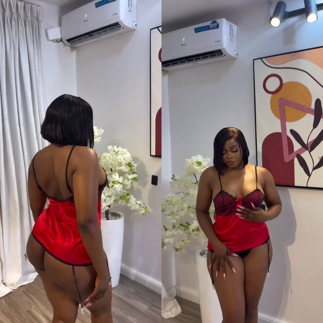 Sultry Style: The Perfect Red and Black Babydoll Set