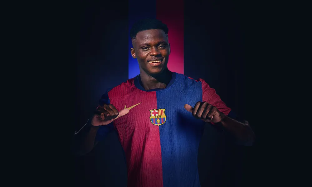 Abdul Aziz Issah training with the FC Barcelona squad in Spain