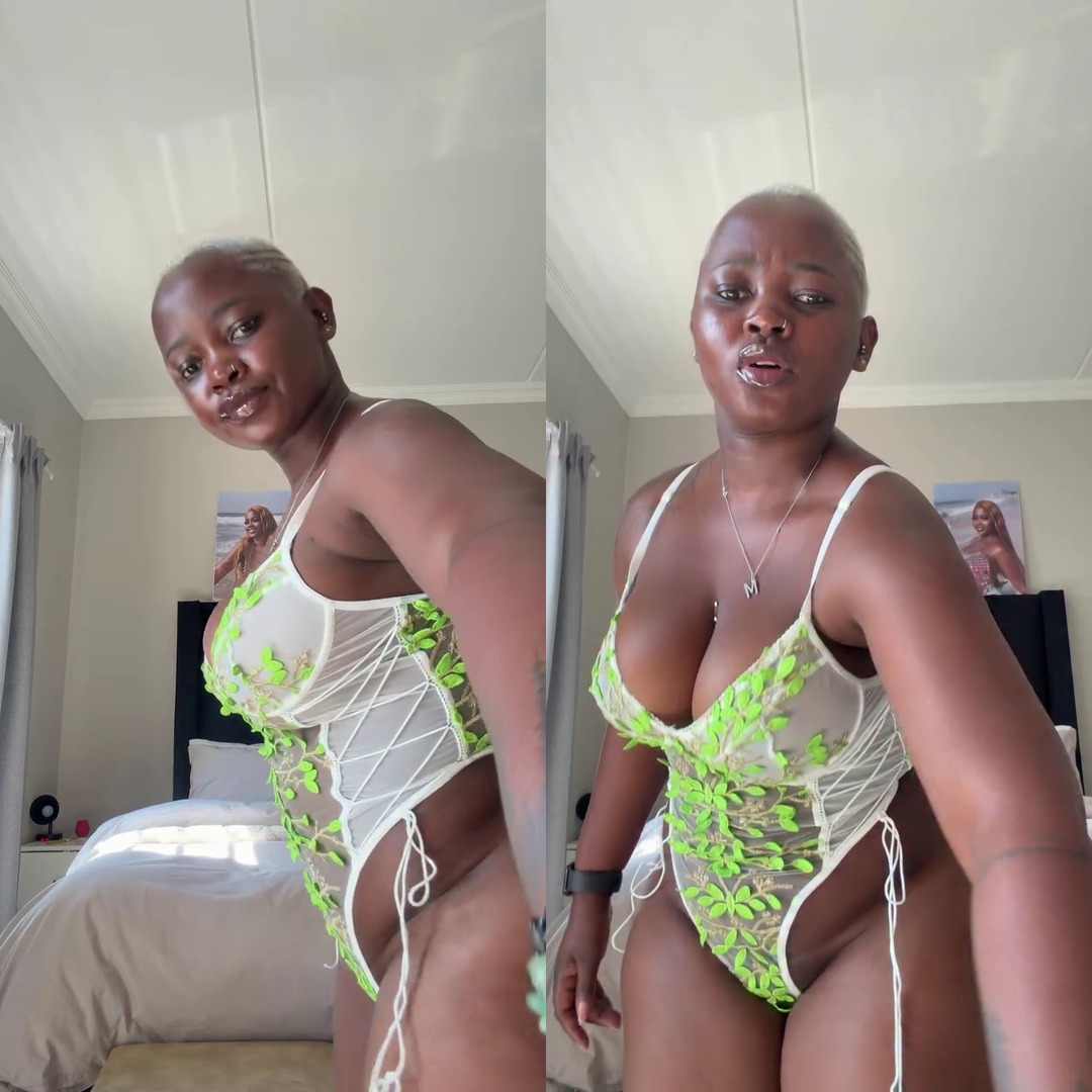 Fresh & Floral: Stunning Lace Bodysuit Vibes