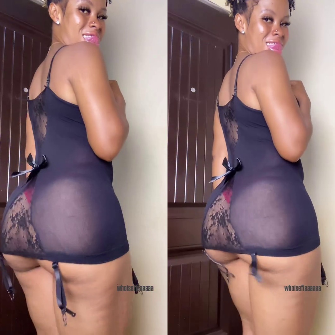 Bold & Playful: Stunning Black Lingerie Vibes